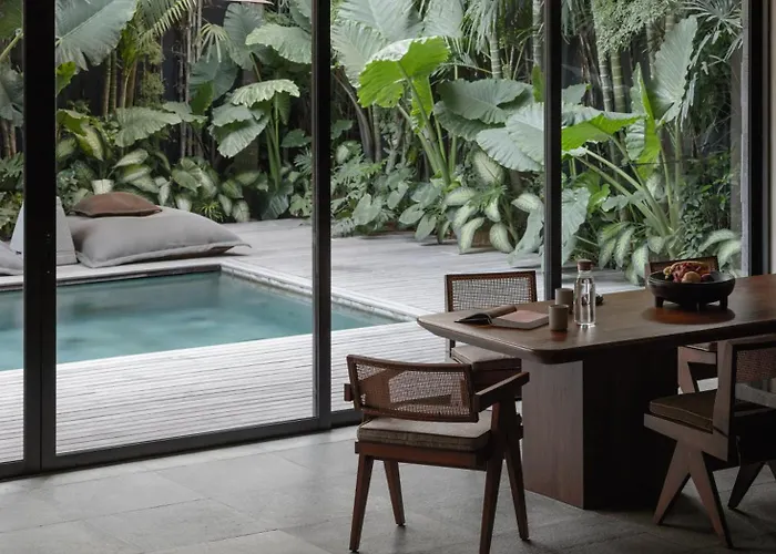 Villa Black By Oxo